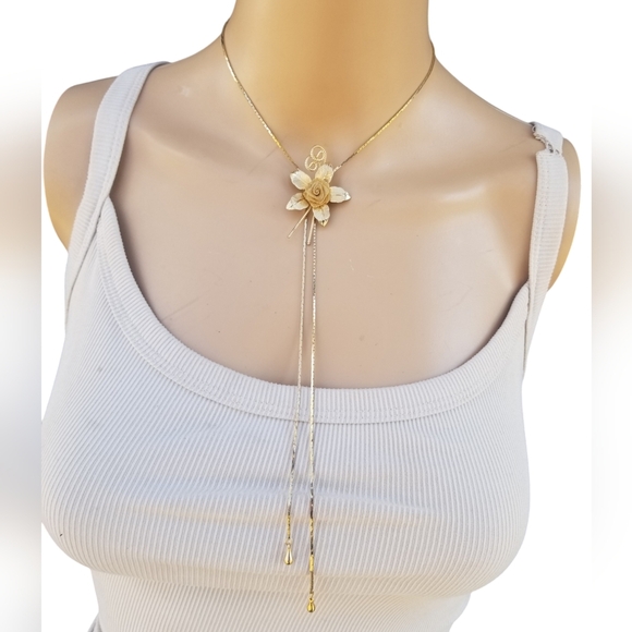 VINTAGE GOLDTONE & ROSE LARIAT NECKLACE - Picture 1 of 7